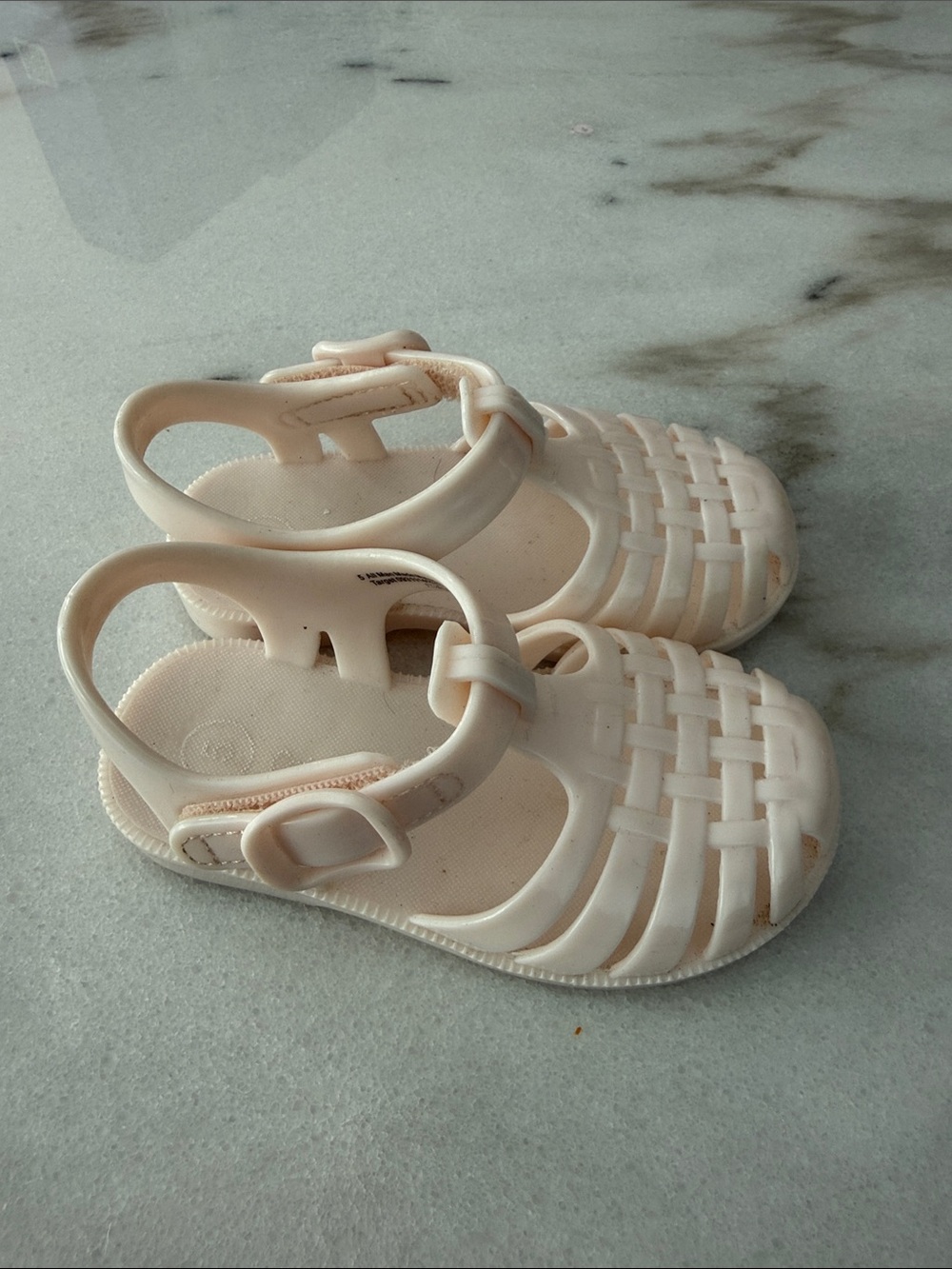 Cat & Jack plastic sandals size 5